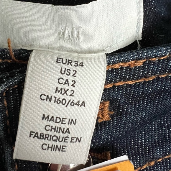 H&M denim mini skirt - Picture 8 of 9